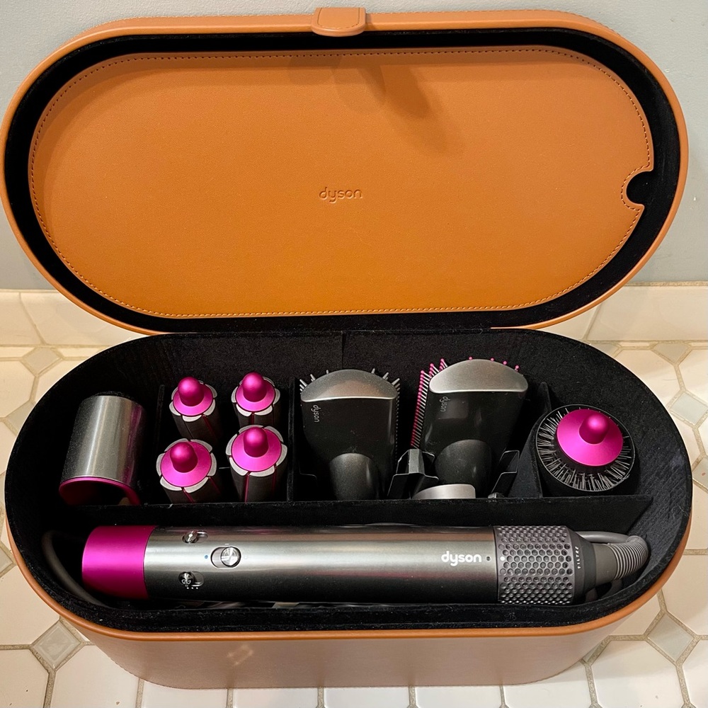 DYSON Airwrap Complete Set Like New